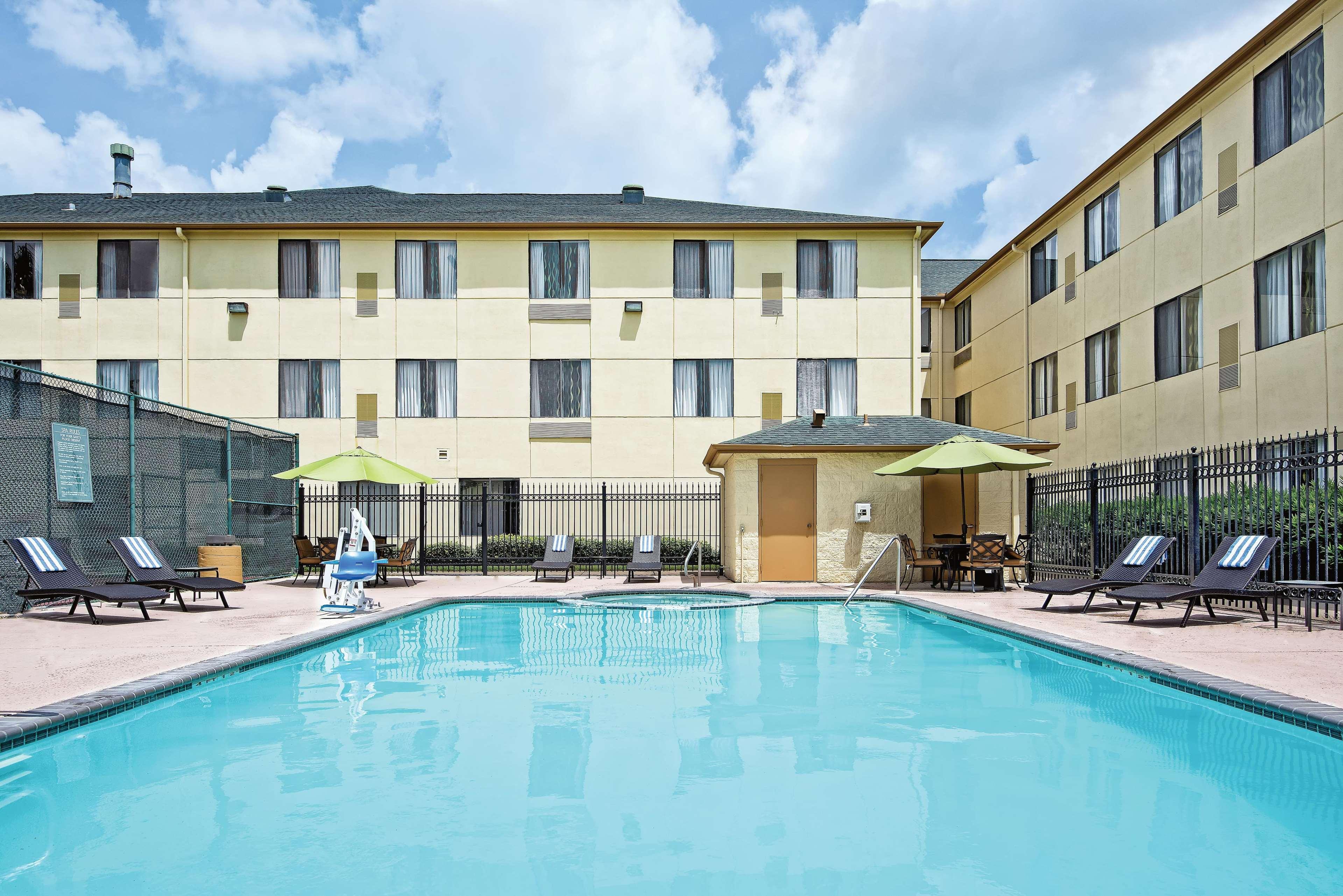La Quinta Inn & Suites By Wyndham The Woodlands Spring Luaran gambar