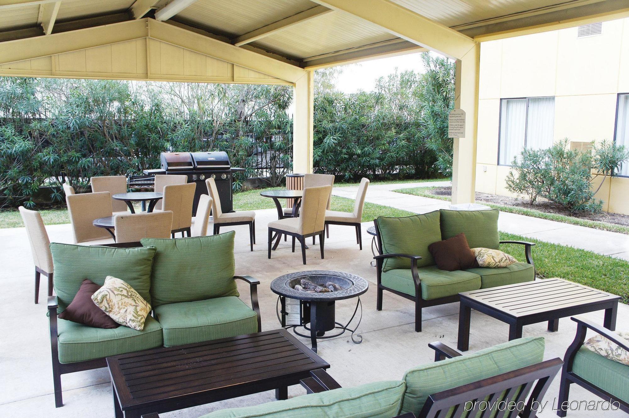 La Quinta Inn & Suites By Wyndham The Woodlands Spring Luaran gambar